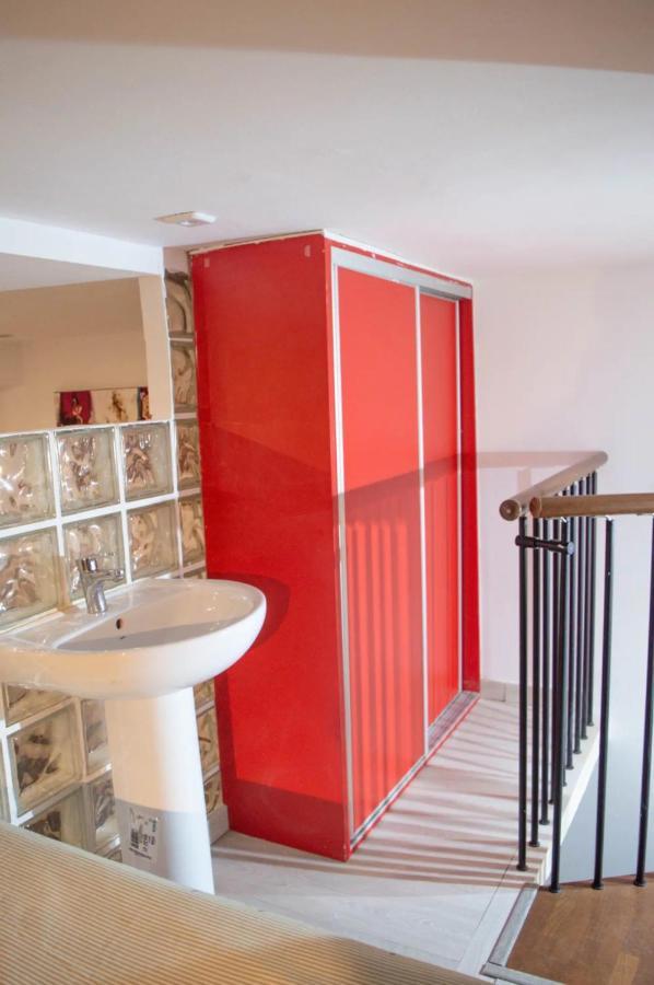Estudio Cerca De Anton Martin 4Pax Madrid Exterior photo
